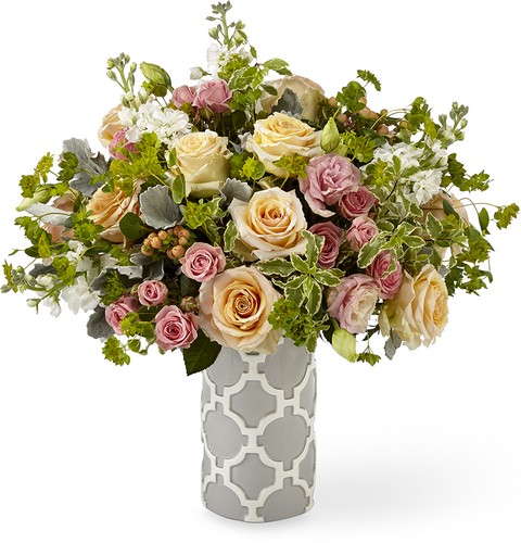 The FTD Ballad Luxury Bouquet